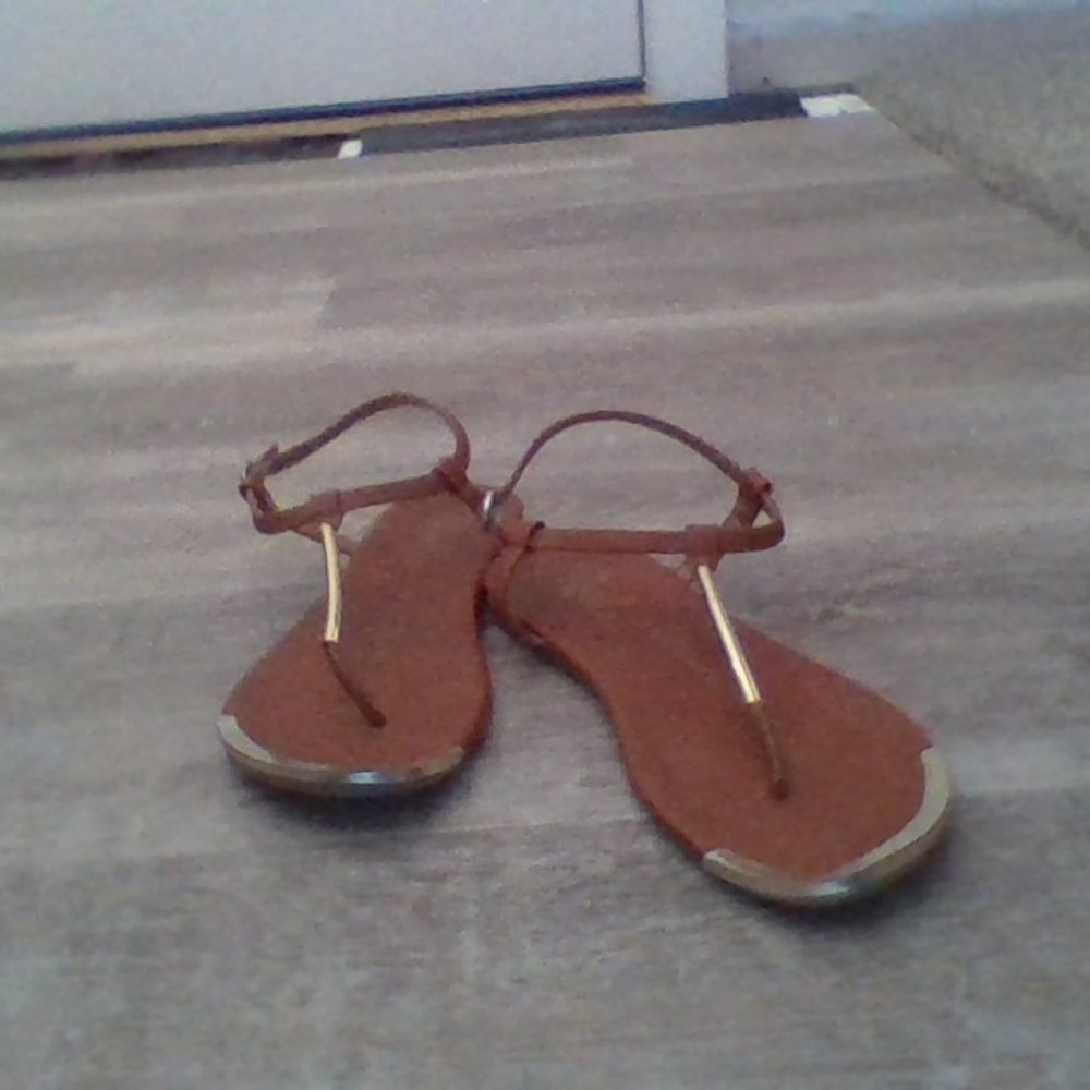 gold selver sandals
